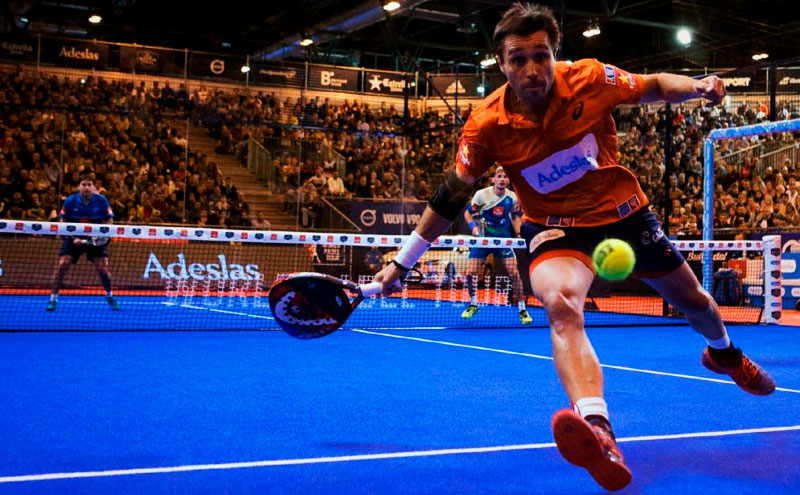 Los mejores jugadores World Padel Tour ya tienen su "arma" para la nueva temporada 1 La Delta Hbryd, nueva pala de Bela para 2018