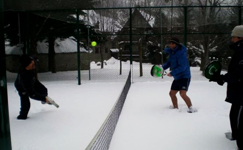 Consejos y recomendaciones para jugar al pádel con frío 1 protegerse en pádel para jugar con frío