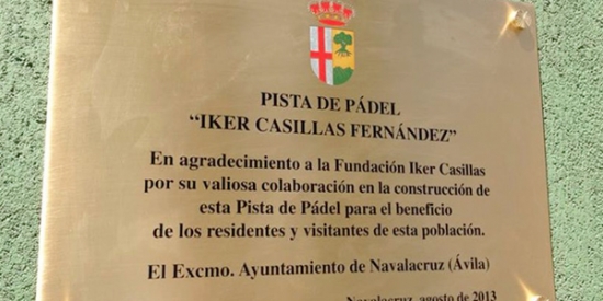 Iker Casillas también juega al pádel | Noticias y novedades del mundo del pádel Iker Casillas también juega al pádel | Noticias y novedades del mundo del pádel